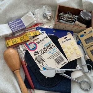 Sewing and Repair Kit with Accessories